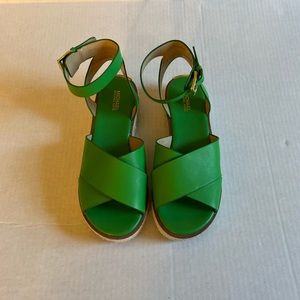 Michael, Michael Kors sandals💚